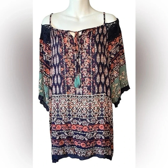 Angie | Cold-Shoulder Dress NWT! 🏷️ - Picture 1 of 7